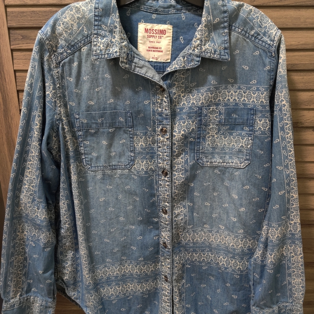 Mossimo Button-up